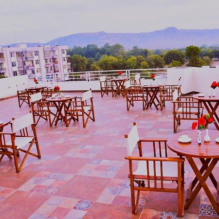 Travel Soul By Saif Bed & Breakfast ซาวาย มาโดปูร์ ภายนอก รูปภาพ